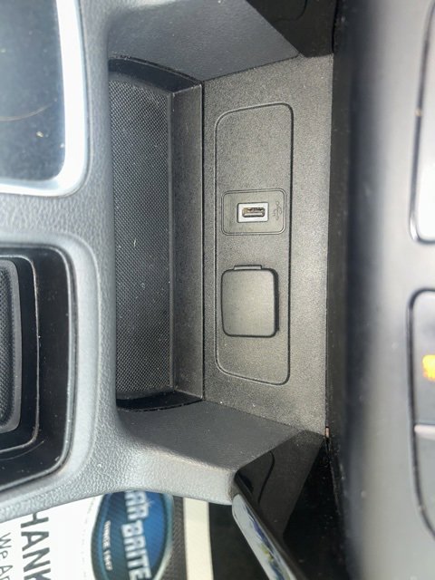 Used 2017 Ford Escape Titanium image 26