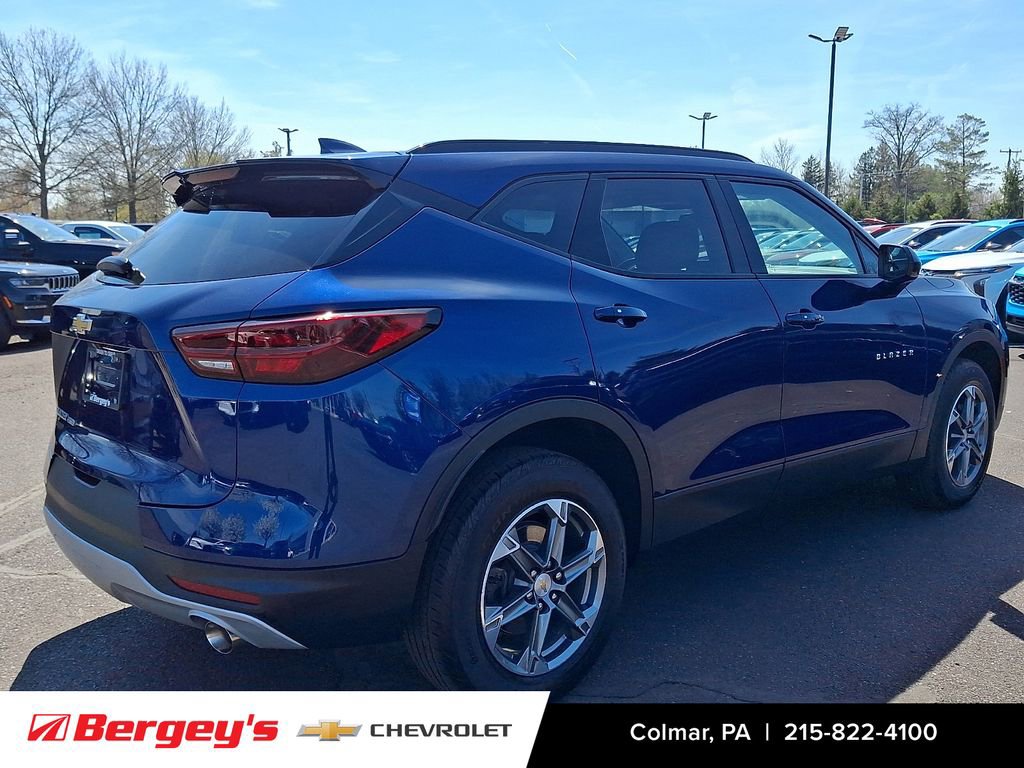 Certified 2023 Chevrolet Blazer LT w/ Convenience Package AWD/4WD image 5