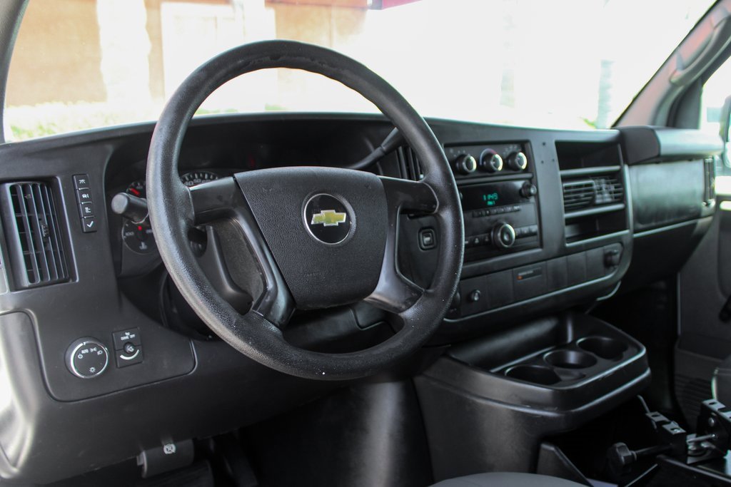 Used 2012 Chevrolet Express 1500 image 17