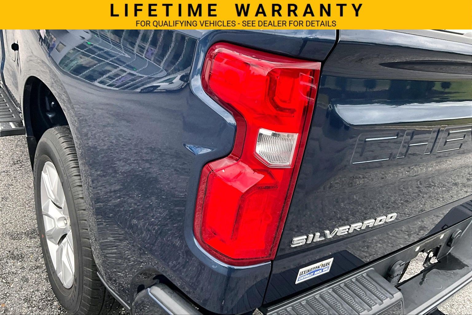 Certified 2022 Chevrolet Silverado 1500 Custom RWD image 33