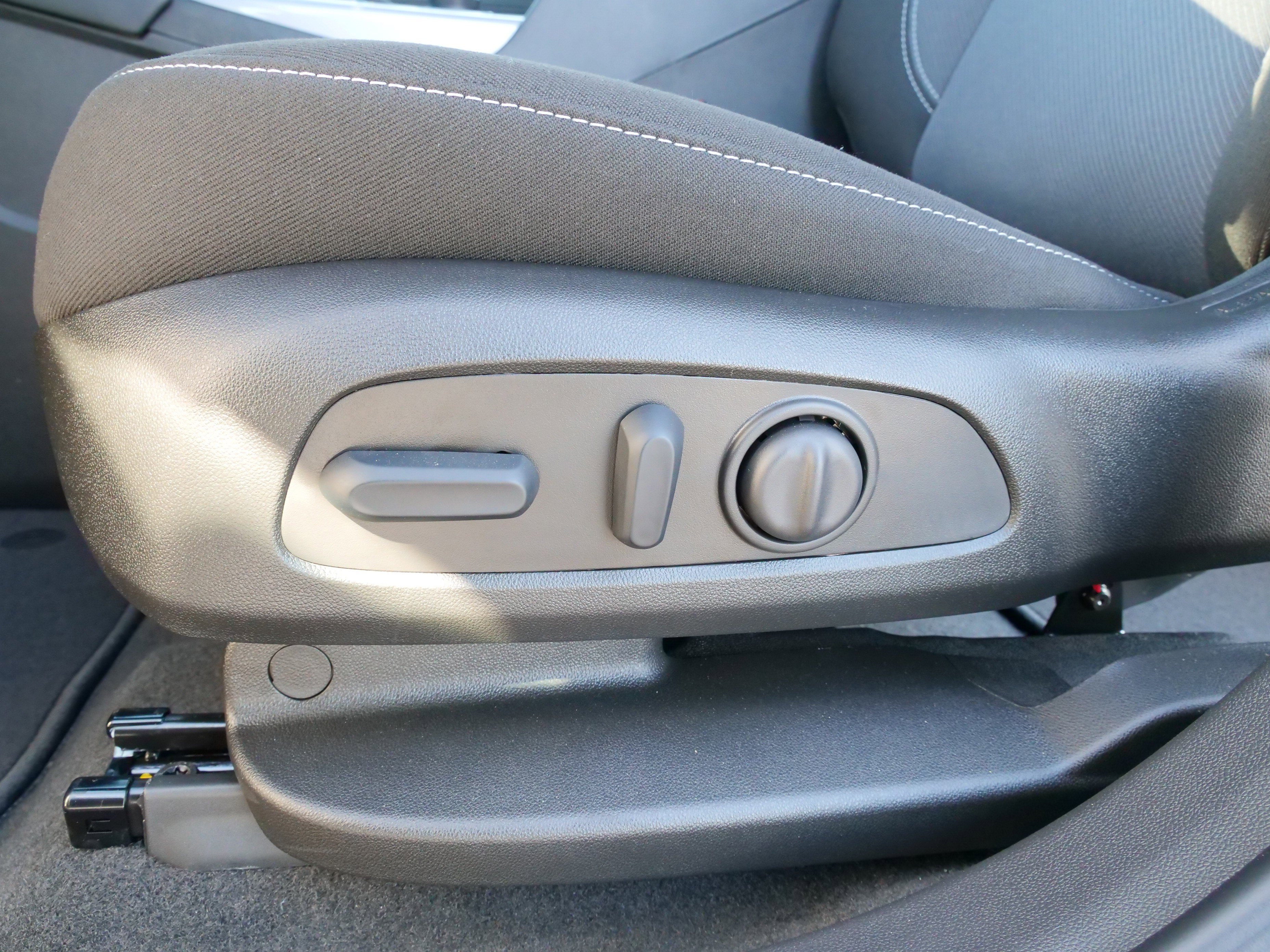 New 2025 Chevrolet Blazer LT image 17