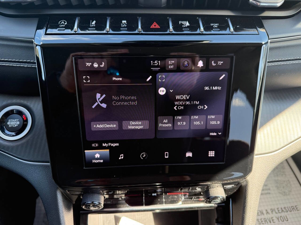 Used 2023 Jeep Grand Cherokee Laredo w/ Luxury Tech Group I image 25