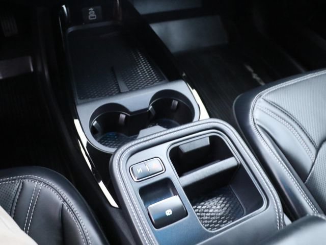 Used 2025 Ford Mustang Mach-E Premium AWD/4WD image 26