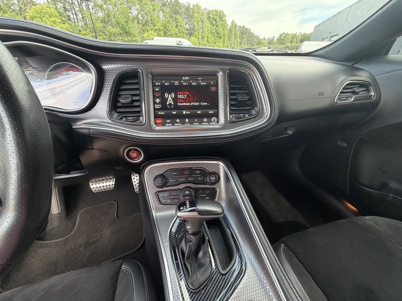 Used 2022 Dodge Challenger SRT Hellcat image 9