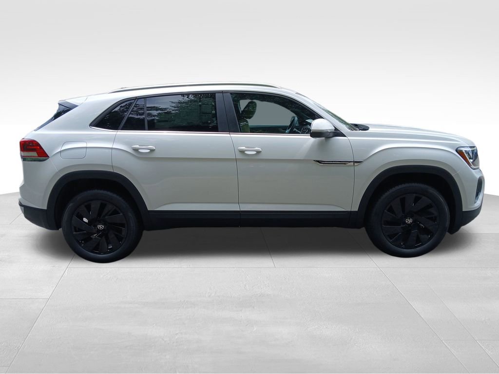 New 2026 Volkswagen Atlas Cross Sport SE image 6
