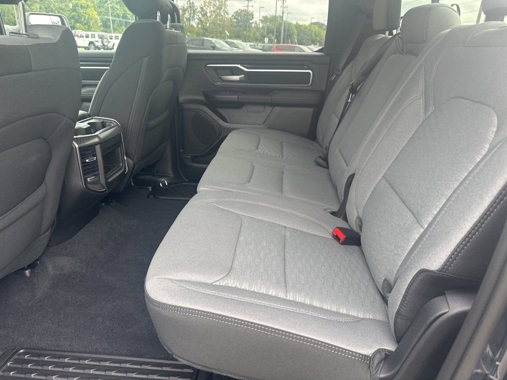 New 2026 RAM 1500 Big Horn AWD/4WD image 32