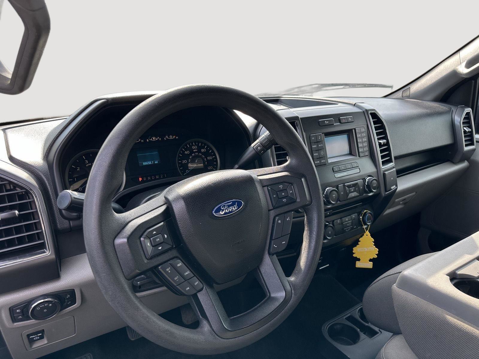 Used 2017 Ford F150 XLT image 11