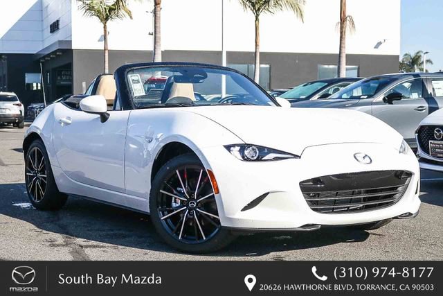 New 2025 MAZDA MX-5 Miata Grand Touring w/ Weather Package image 12