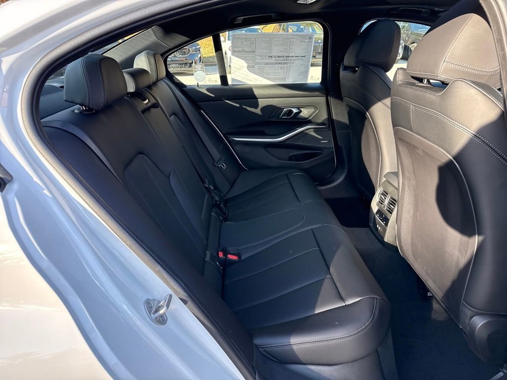 New 2026 BMW 330i xDrive Sedan w/ M Sport Package image 23