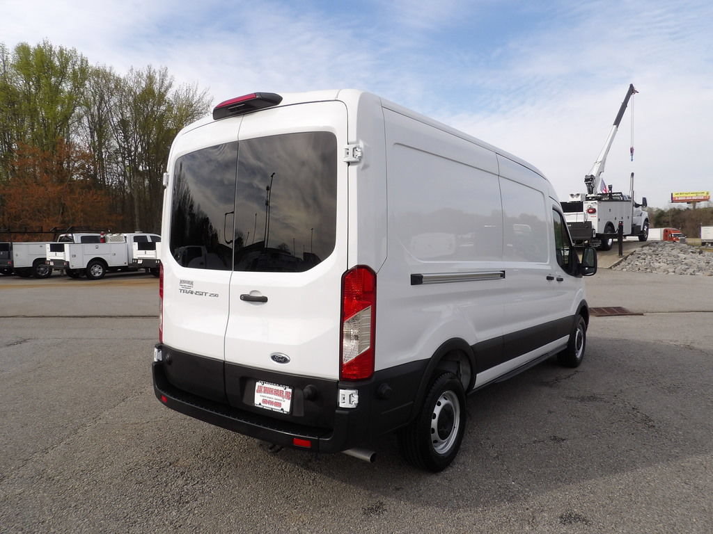 Used 2024 Ford Transit 250 148 Medium Roof w/ Load Area Protection Package RWD image 7