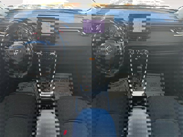 Used 2019 Toyota RAV4 XLE image 10