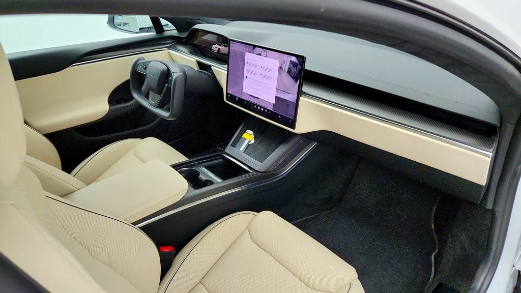 Used 2022 Tesla Model S Plaid AWD/4WD image 29
