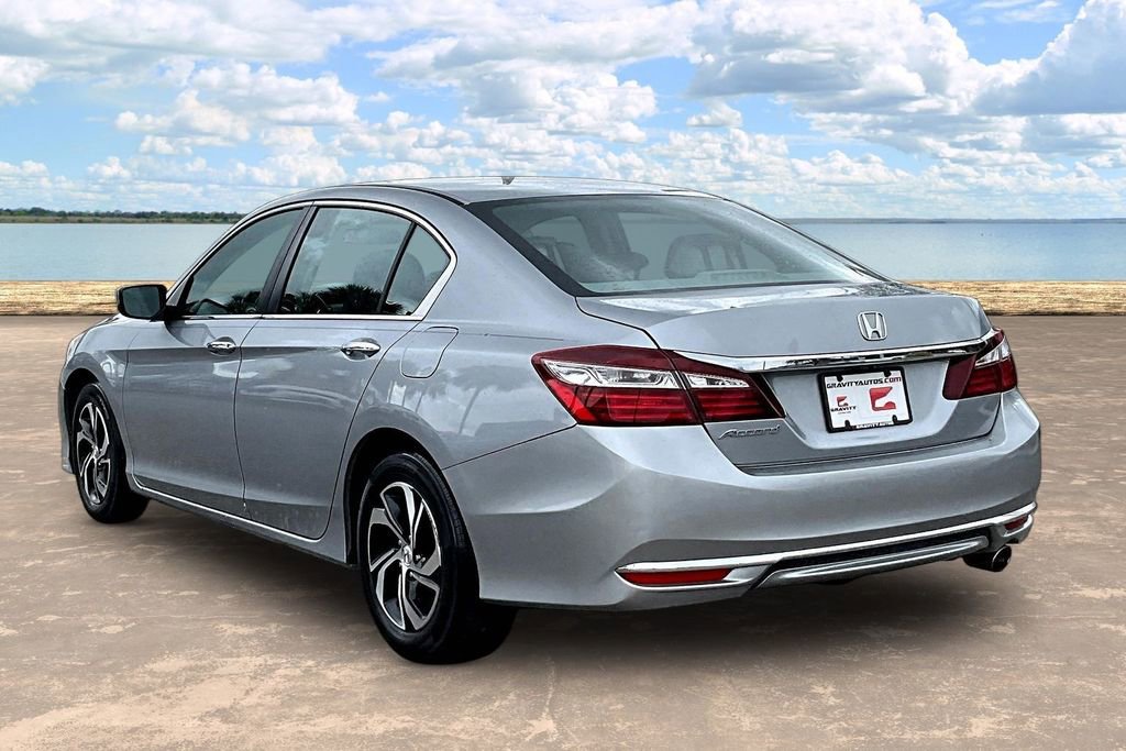 Used 2017 Honda Accord LX image 6