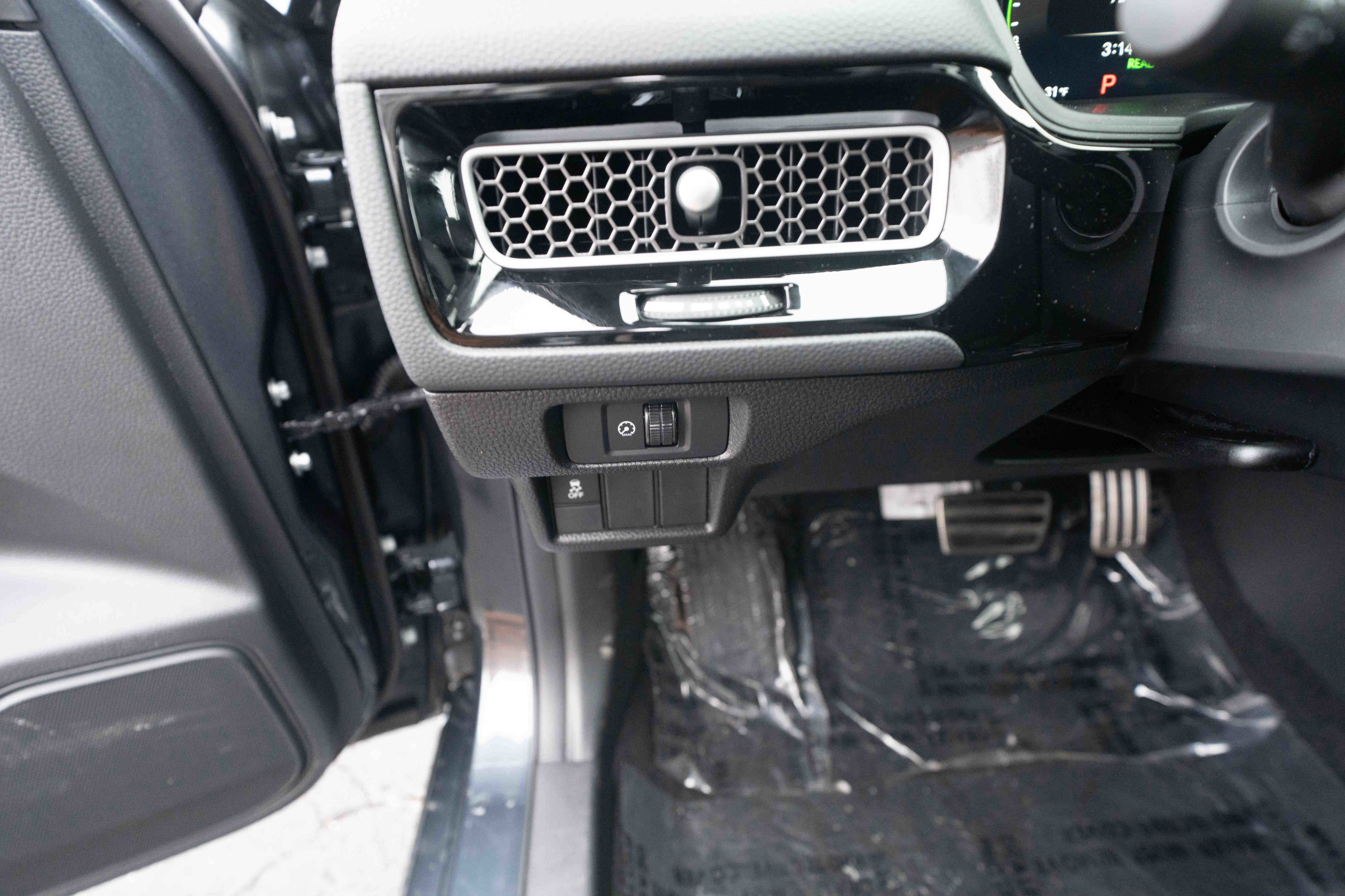 New 2026 Honda Civic Sport Touring image 11