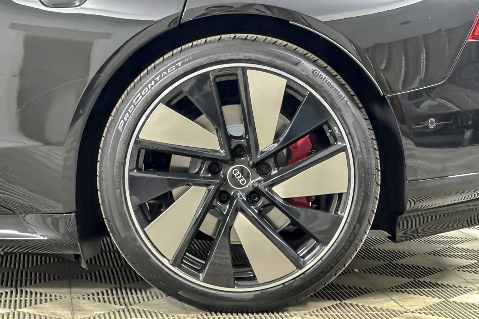 New 2026 Audi S e-tron GT Premium Plus AWD/4WD image 22
