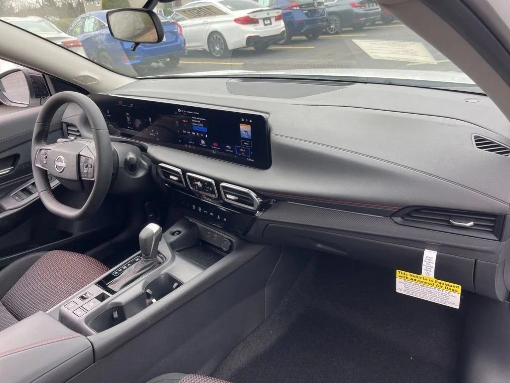 Used 2026 Nissan Sentra SR w/ Floor Mat Package FWD image 17
