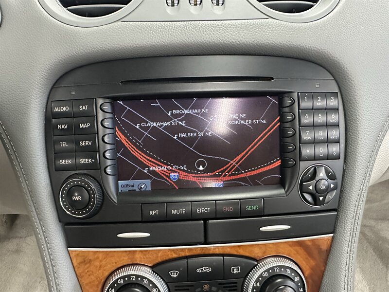 Used 2005 Mercedes-Benz SL 500 w/ AMG Sport Pkg image 18