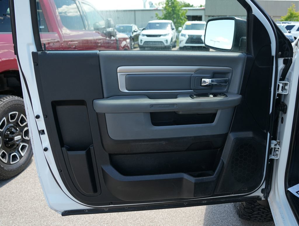 Used 2014 RAM 1500 Tradesman AWD/4WD image 8