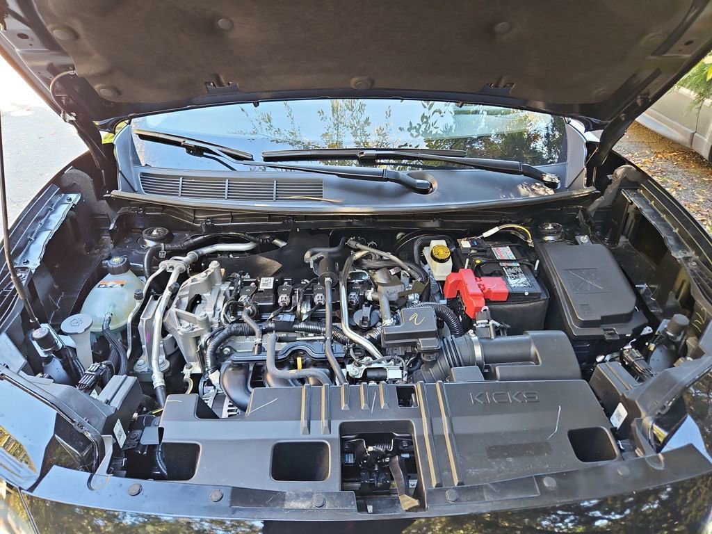 Used 2025 Nissan Kicks SV w/ SV Premium Package image 34