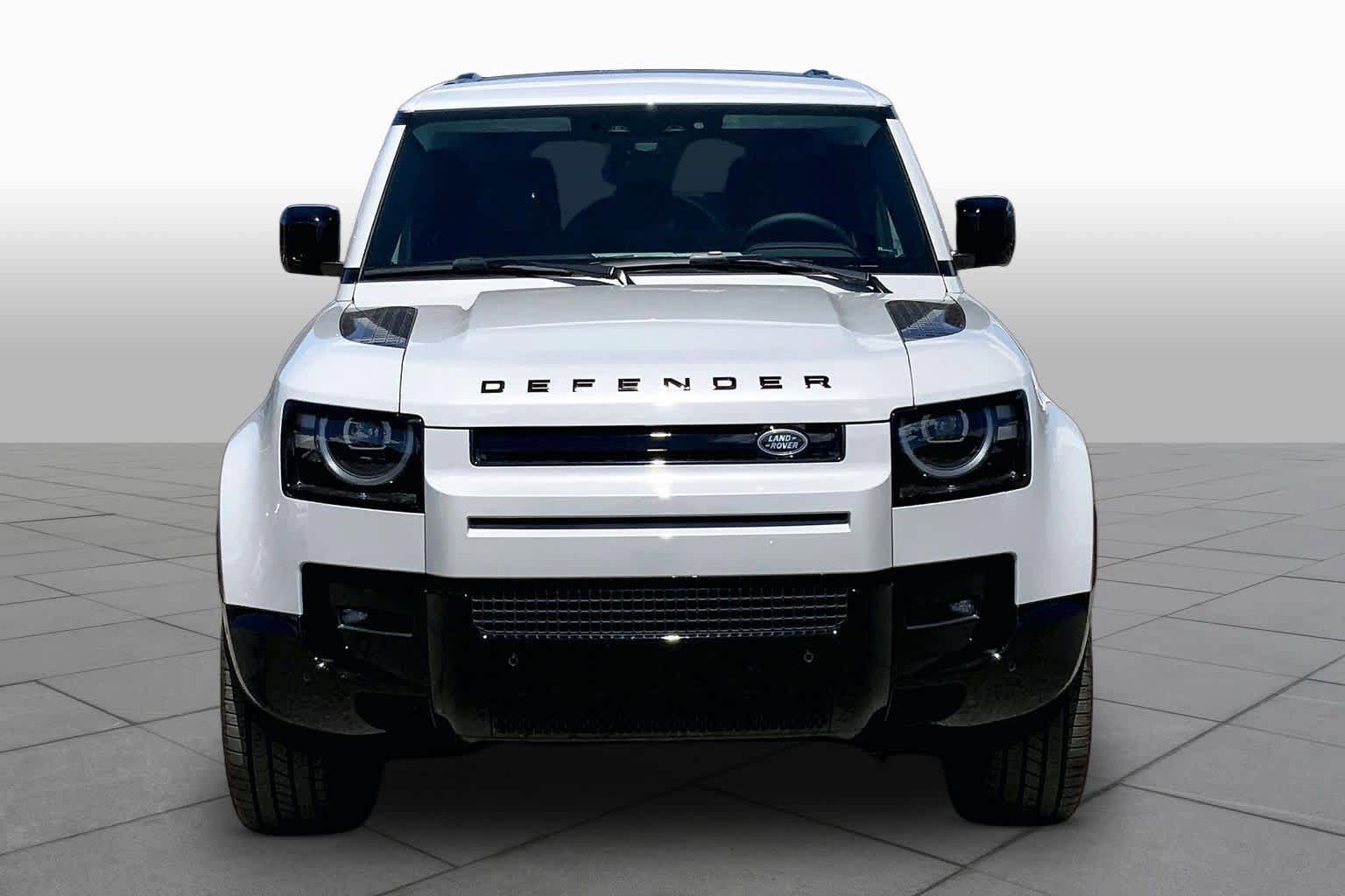 New 2026 Land Rover Defender 110 X-Dynamic SE AWD/4WD image 3