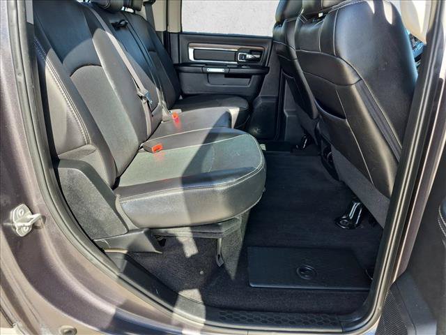 Used 2017 RAM 1500 Laramie w/ Convenience Group AWD/4WD image 19