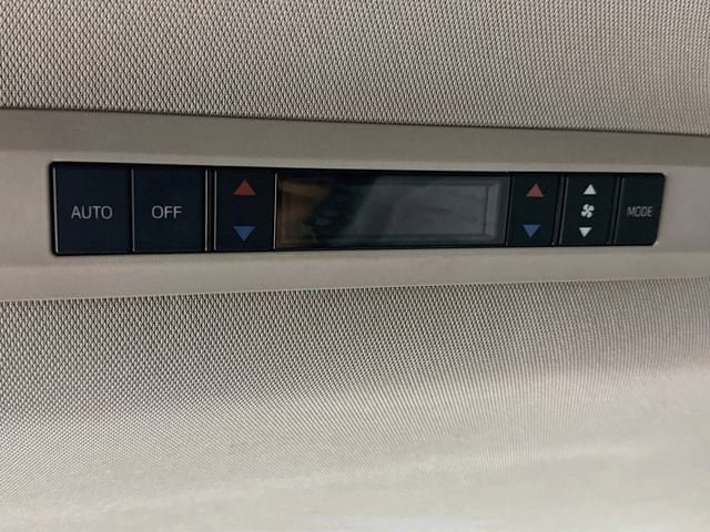 Certified 2022 Toyota Sienna XLE FWD image 27