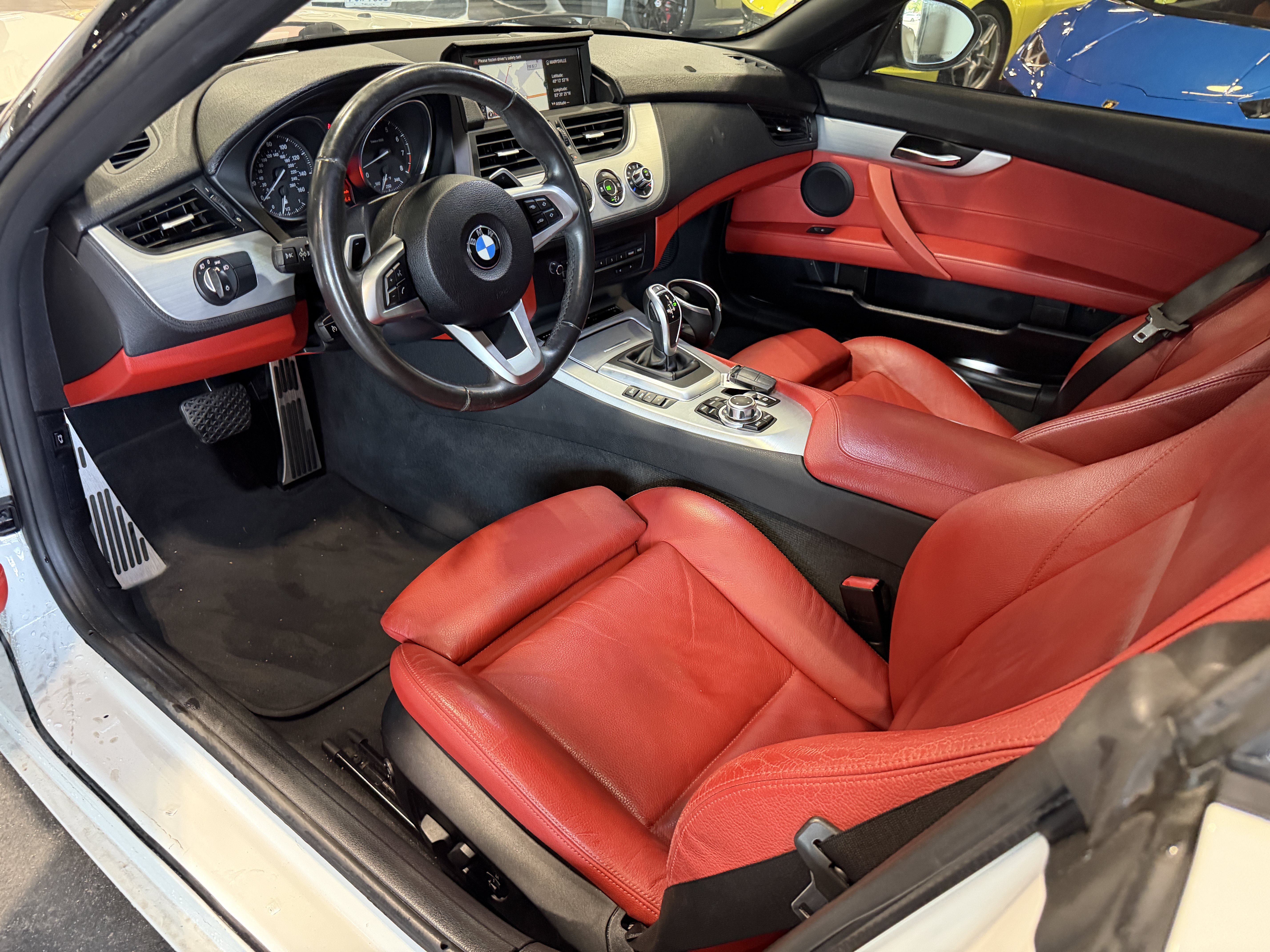 Used 2016 BMW Z4 sDrive35i RWD image 16