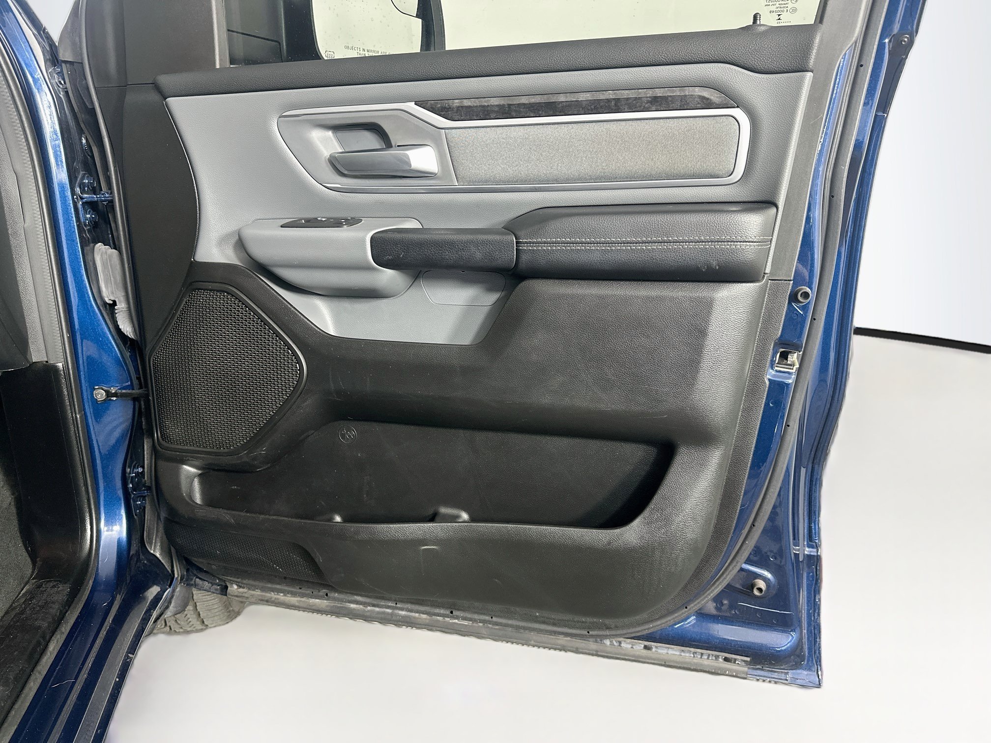 Used 2023 RAM 1500 Big Horn RWD image 31