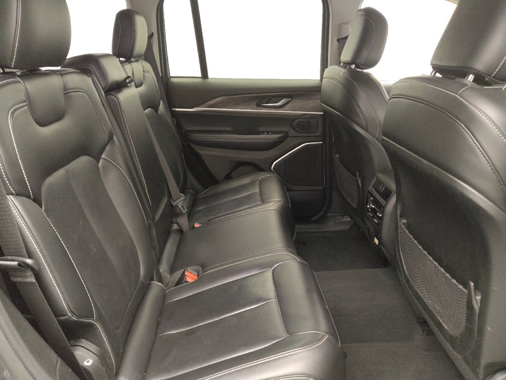 Used 2022 Jeep Grand Cherokee Limited RWD image 19