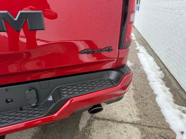 New 2026 RAM 1500 4x4 Crew Cab image 11