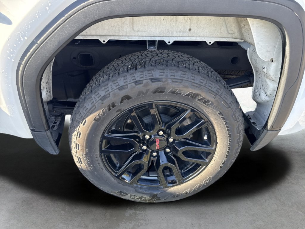Used 2023 GMC Sierra 1500 Pro w/ Graphite Edition AWD/4WD image 14