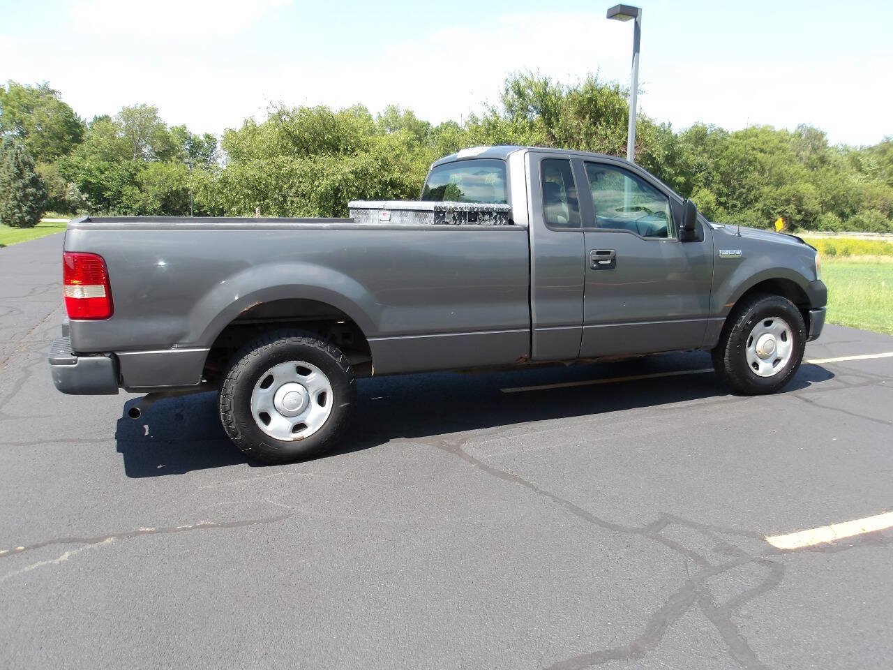 Used 2005 Ford F150 XL RWD image 10
