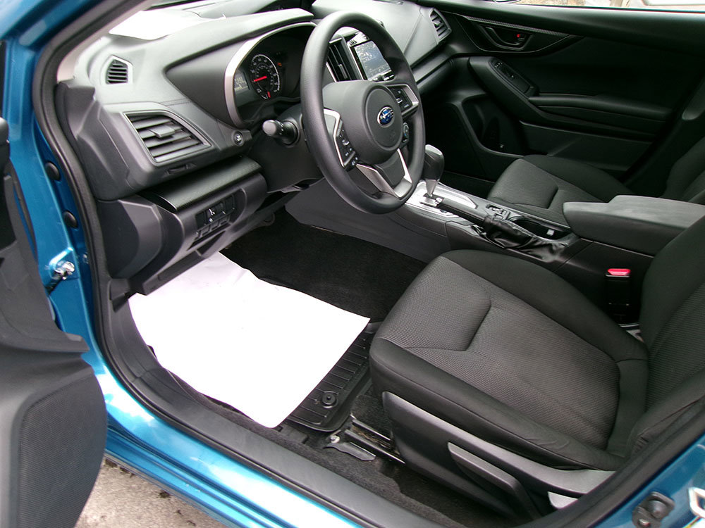 Used 2017 Subaru Impreza 2.0i Premium image 15