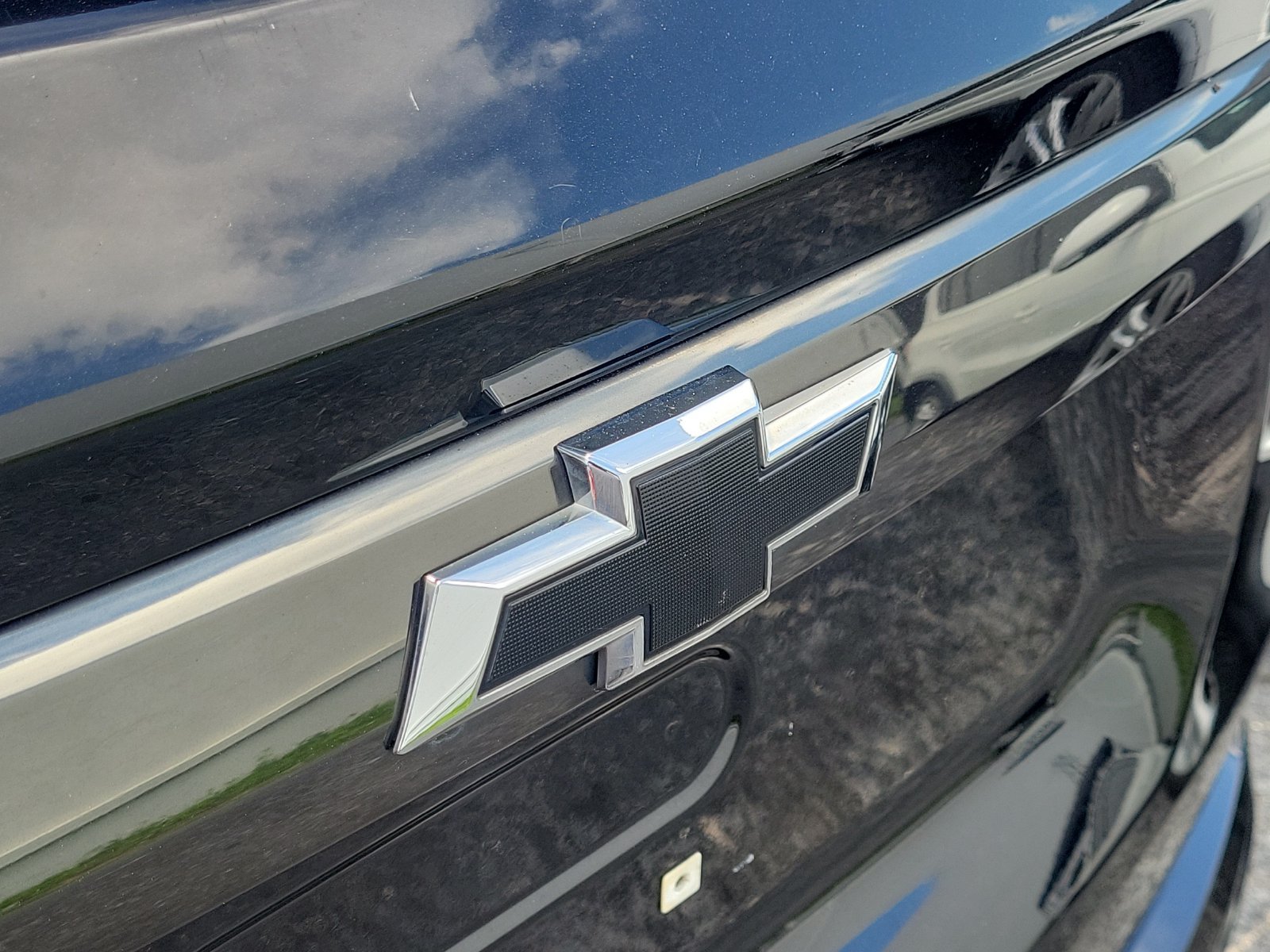 Used 2019 Chevrolet Traverse Premier w/ Redline Edition FWD image 7