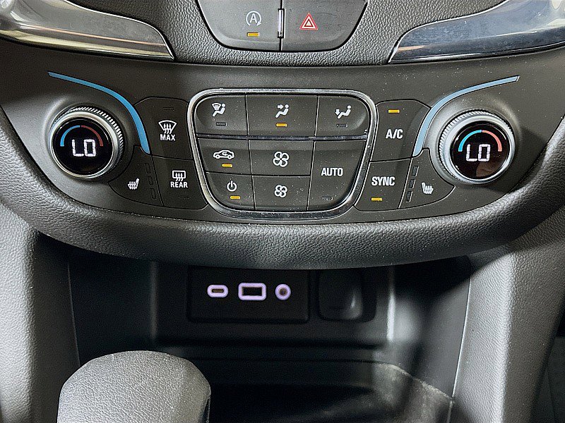 Used 2023 Chevrolet Equinox LT image 16