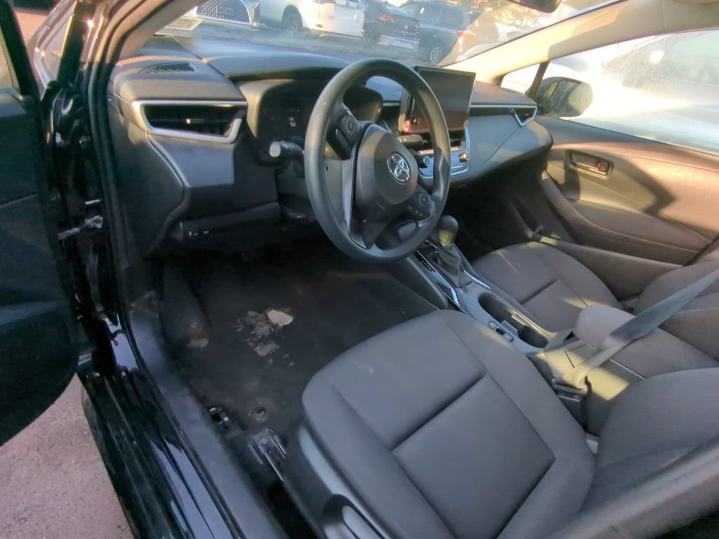 Used 2024 Toyota Corolla LE FWD image 7