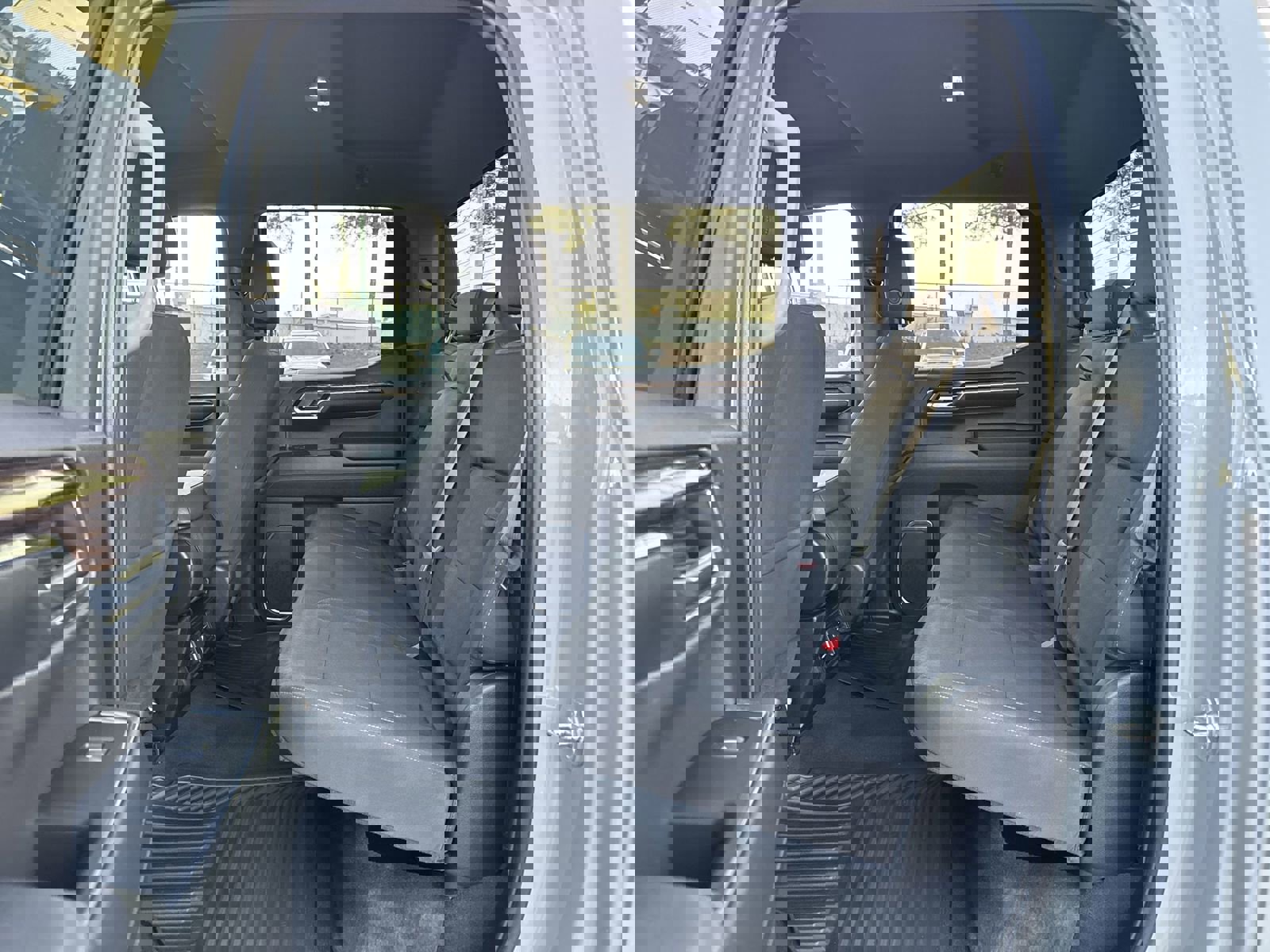 Used 2024 GMC Sierra 1500 Elevation image 30