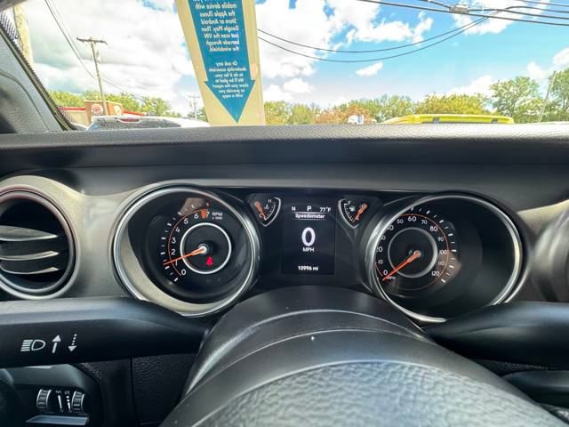 Used 2022 Jeep Gladiator Sport image 19