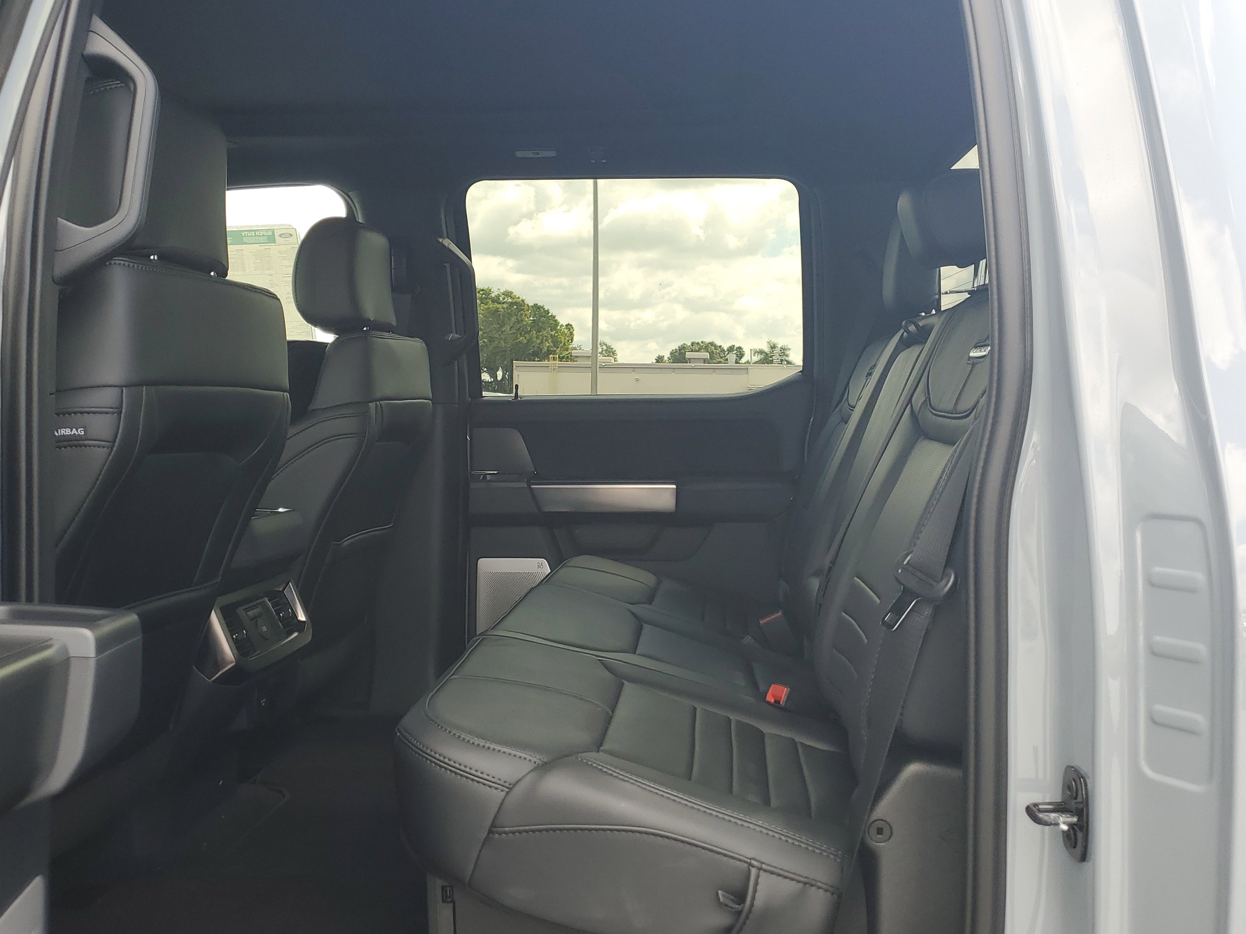 New 2026 Ford F450 Platinum image 10