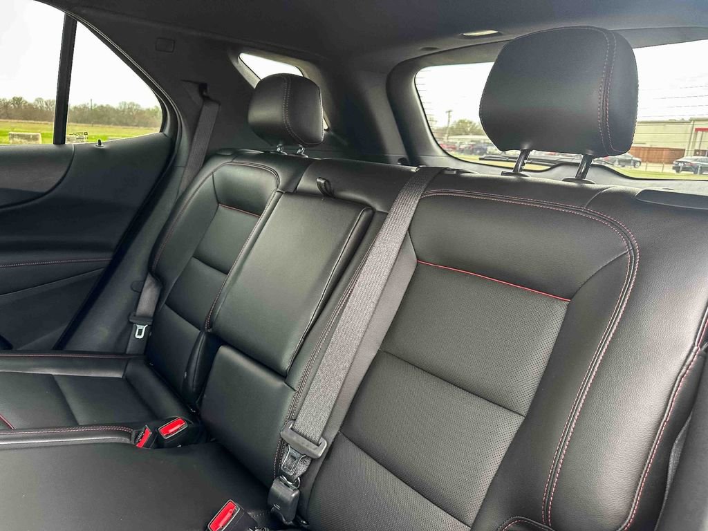 Certified 2022 Chevrolet Equinox RS w/ RS Leather Package image 19