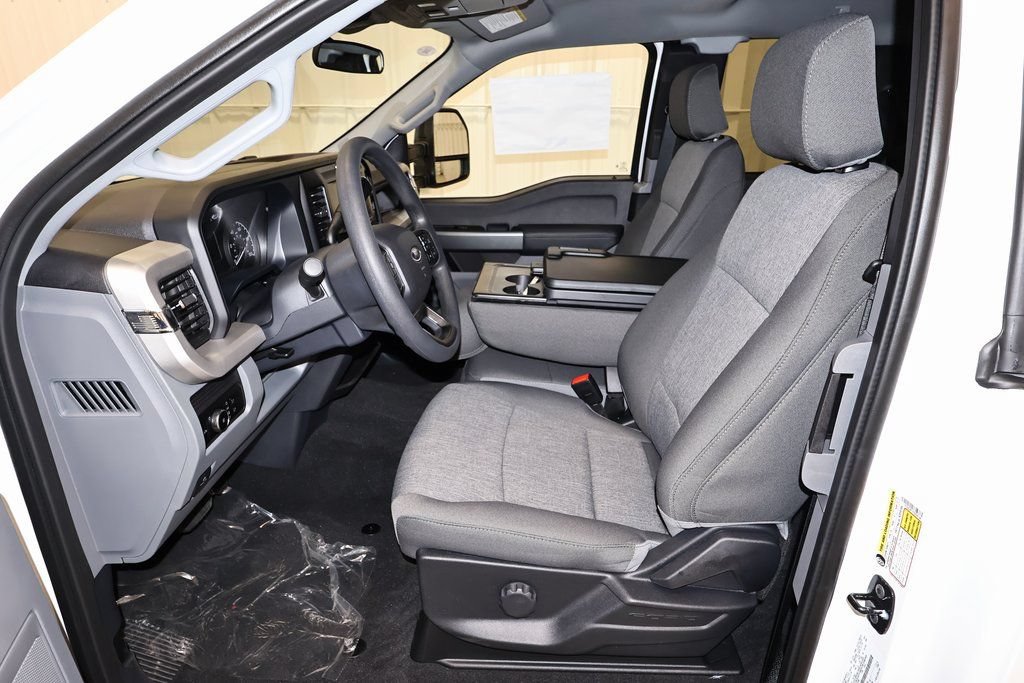 New 2026 Ford F350 XL w/ STX Appearance Package AWD/4WD image 11