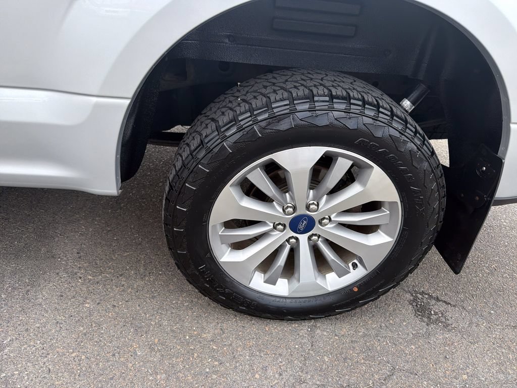 Used 2017 Ford F150 XL w/ Equipment Group 101A Mid AWD/4WD image 30