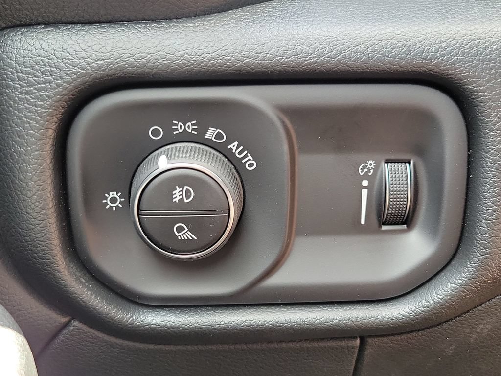 New 2026 RAM 2500 Tradesman AWD/4WD image 25