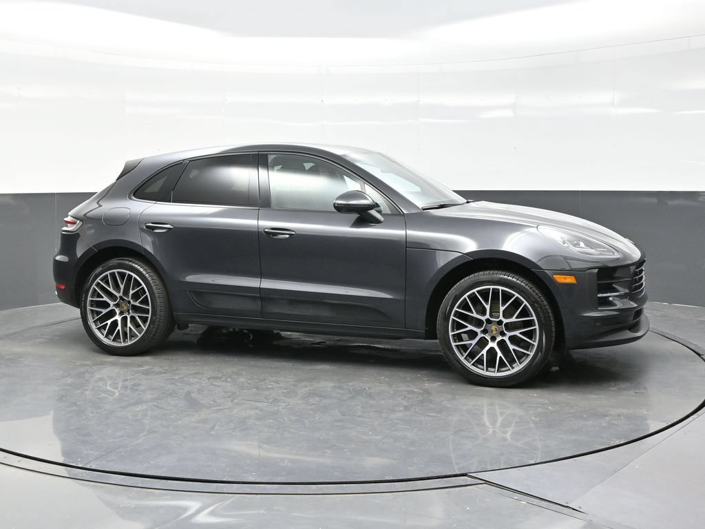 Used 2020 Porsche Macan AWD/4WD image 8