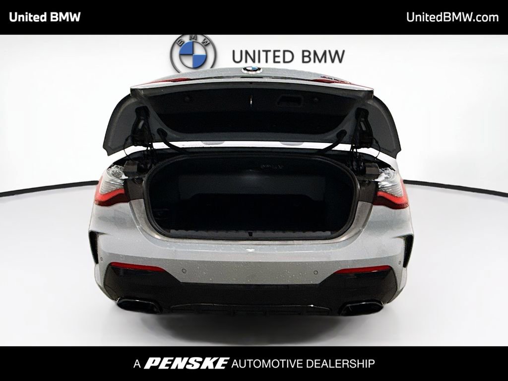 Used 2024 BMW M440i Convertible image 13