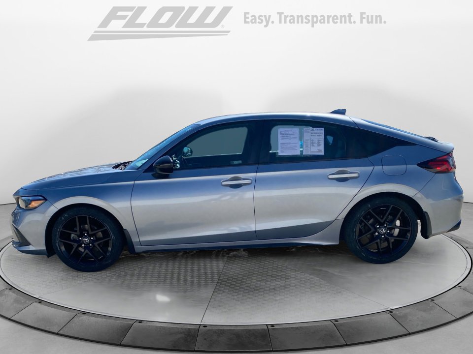Used 2023 Honda Civic Sport image 5