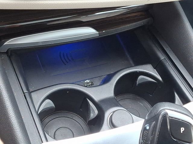 Used 2023 BMW 530i w/ Premium Package image 30