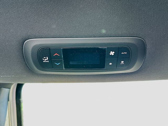 New 2026 Chrysler Voyager LX image 17