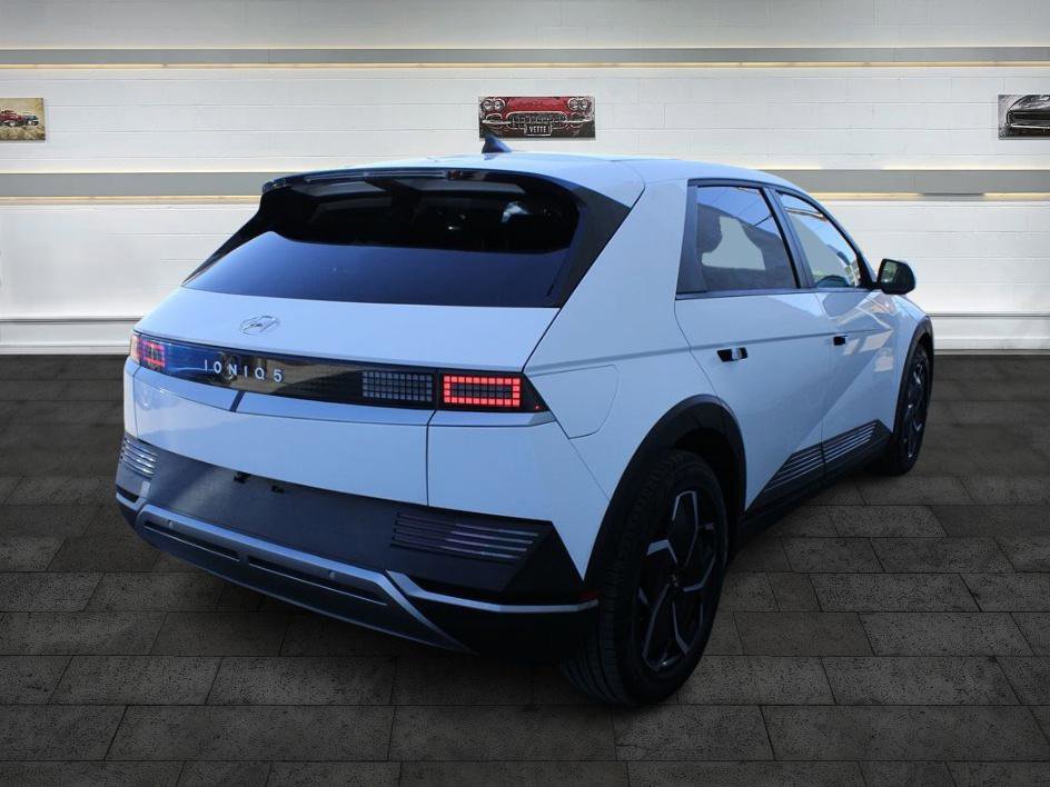 Used 2022 Hyundai Ioniq 5 SE w/ Cargo Package image 8