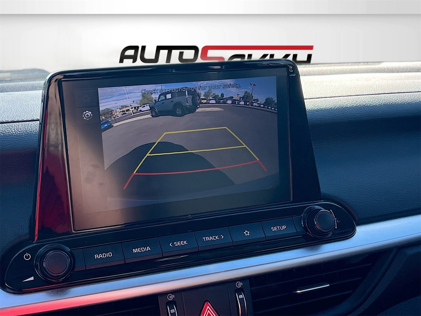 Used 2023 Kia Forte LXS image 13